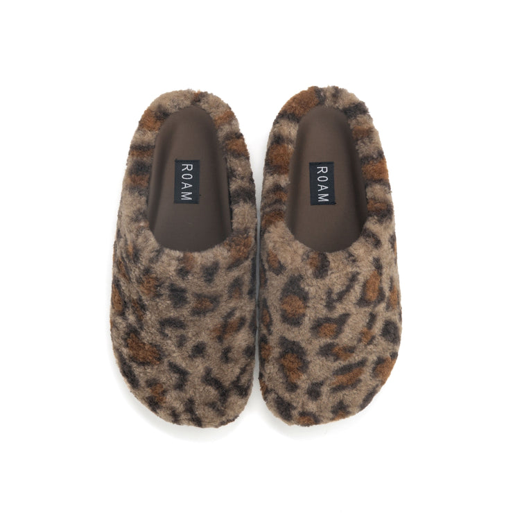 ROAM FUZZY CLOG TAUPE LEOPARD FAUX SHEARLING