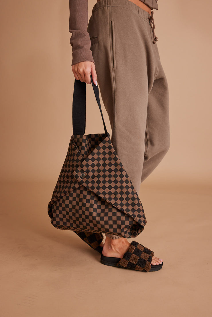 ROAM CHECKERED FOLDY MINI TOTE TAUPE & BLACK
