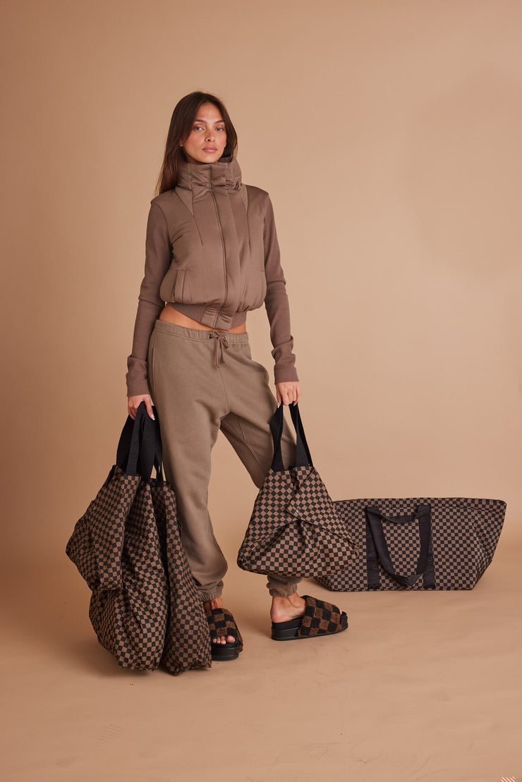 ROAM CHECKERED FOLDY MAXI TOTE TAUPE & BLACK