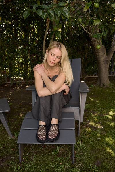 MESH CLOG BLACK | PRESALE