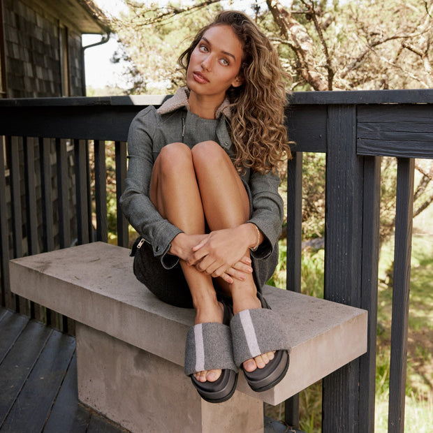 CASH STRIPE STACK CHARCOAL & GREY RECYCLED CASHMERE