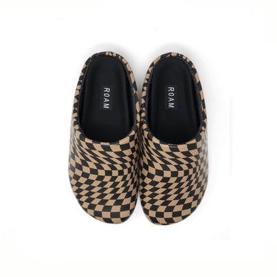 ROAM WAVY CHECK CLOG BLACK & BEIGE VEGAN LEATHER